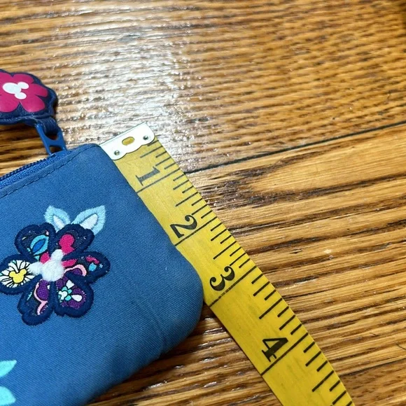 Vera Bradley + Disney Sensational Six ID zipper pouch w/Mickey shaped key ring. - Picture 11 of 11